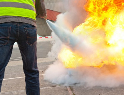 Treinamento de brigada de incêndio<